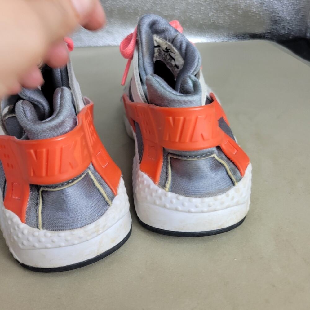 Nike Air Huarache Shoes Girl Size 3 Grey Run Pure Platinum Lava Sneaker Athletic - Picture 9 of 14